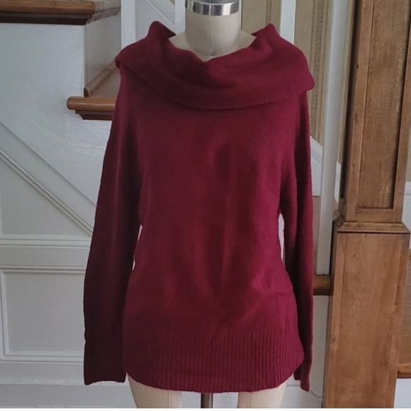 NEW EXPRESS Cowl Neck Red Shirt Sweater Size Small - Picture 2 of 6